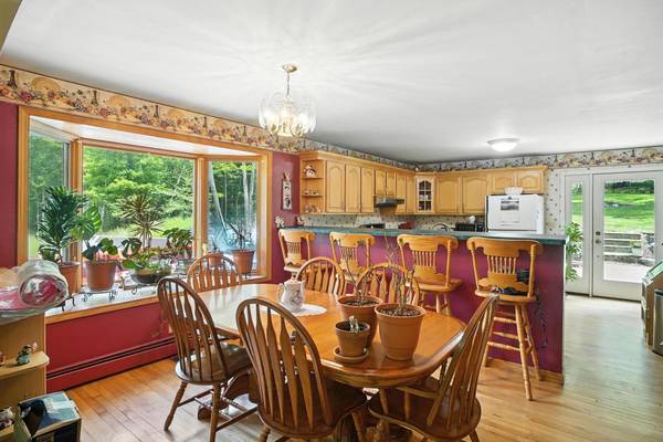 37 Sycamore TRL, Wurtsboro, NY 12790