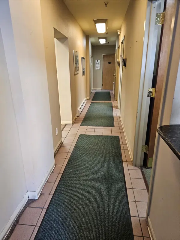 202-28 45th Ave, Bayside, NY 11361