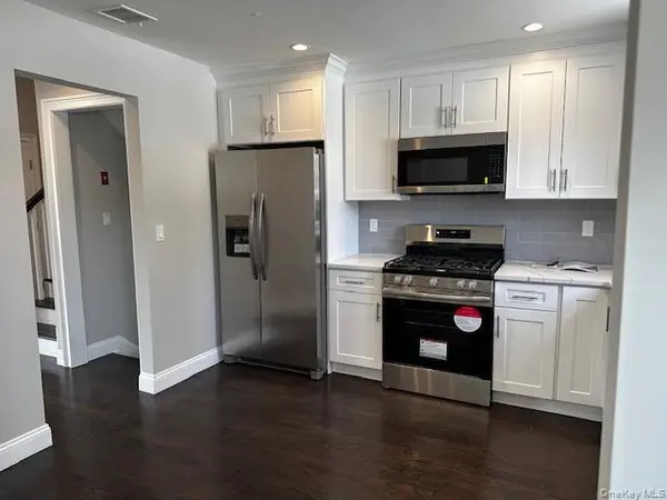 558 Oxford RD, Cedarhurst, NY 11516