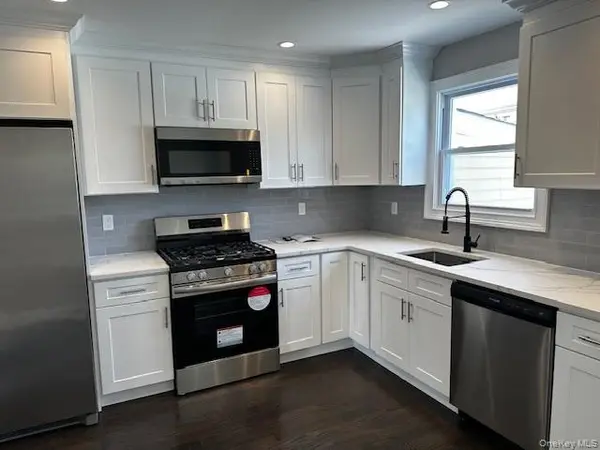 558 Oxford RD, Cedarhurst, NY 11516