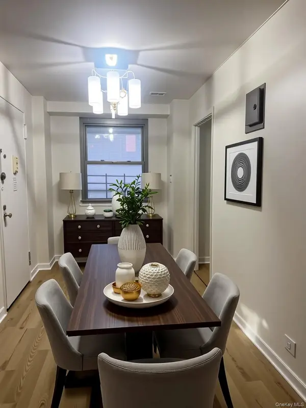 61-25 97th ST #1D, Rego Park, NY 11374