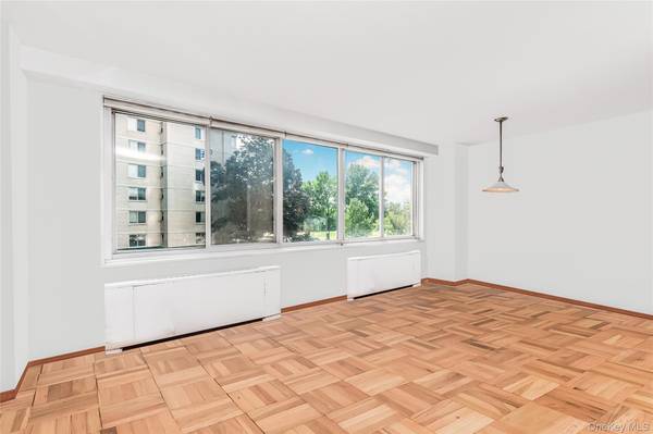 3333 Henry Hudson Parkway #2L, Bronx, NY 10463