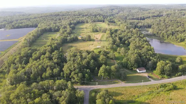 150 Sackett Lake RD, Monticello, NY 12701