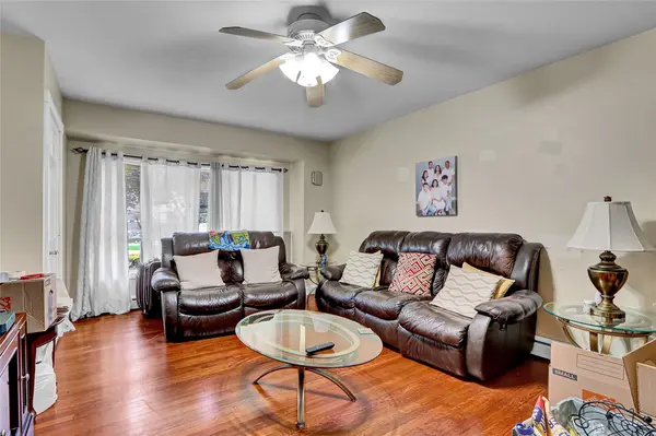 181 Maple AVE, East Meadow, NY 11554