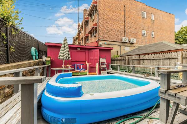 4101 Paulding AVE, Bronx, NY 10466