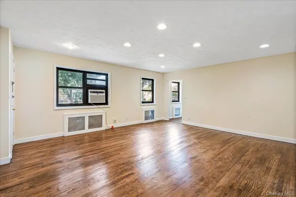 16-37 Utopia Pkwy #2-33, Whitestone, NY 11357