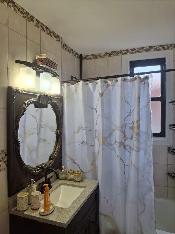 3231 Barker Ave #3C, Bronx, NY 10467