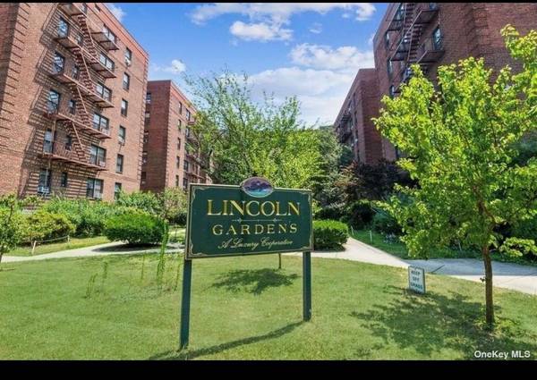 14444 38th AVE #C5, Flushing, NY 11354