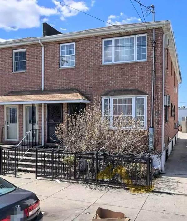 864 Euclid AVE, Brooklyn, NY 11208