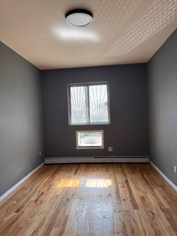 864 Euclid AVE, Brooklyn, NY 11208