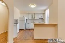 83-52 Talbot ST #5C, Kew Gardens, NY 11415