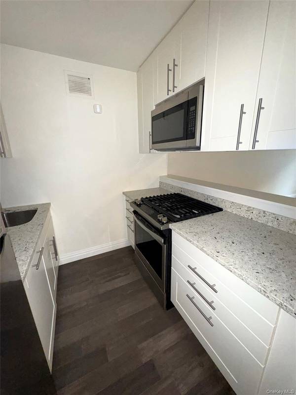 280 Rector PL #1G, New York (manhattan), NY 10280