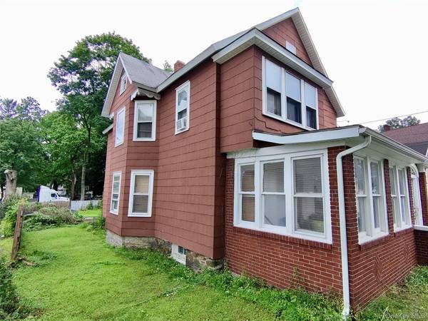 332 South ST, Newburgh, NY 12550