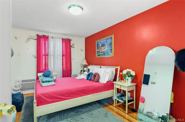 742 E 58th ST, Brooklyn, NY 11234