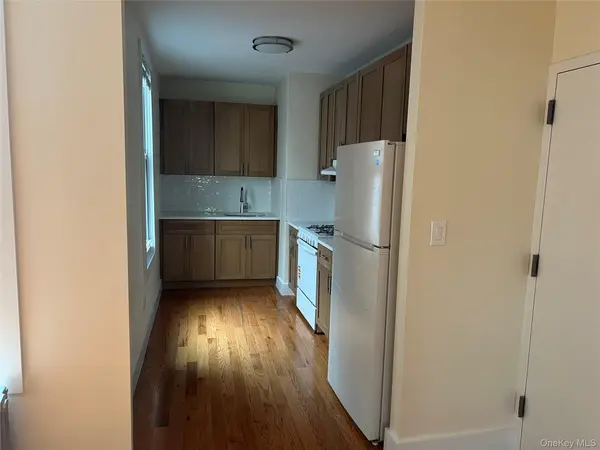 30-20 43rd ST, Astoria, NY 11103