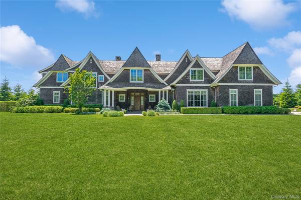 29 Wood Edge CT, Water Mill, NY 11976