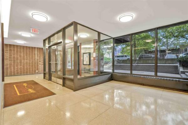 1065 Vermont ST #4F, Brooklyn, NY 11207