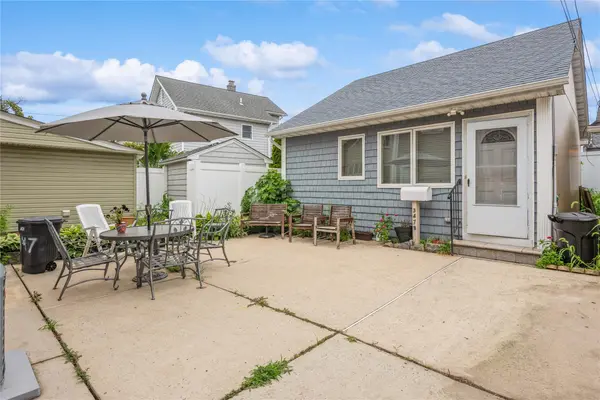 347 Bayville AVE, Bayville, NY 11709