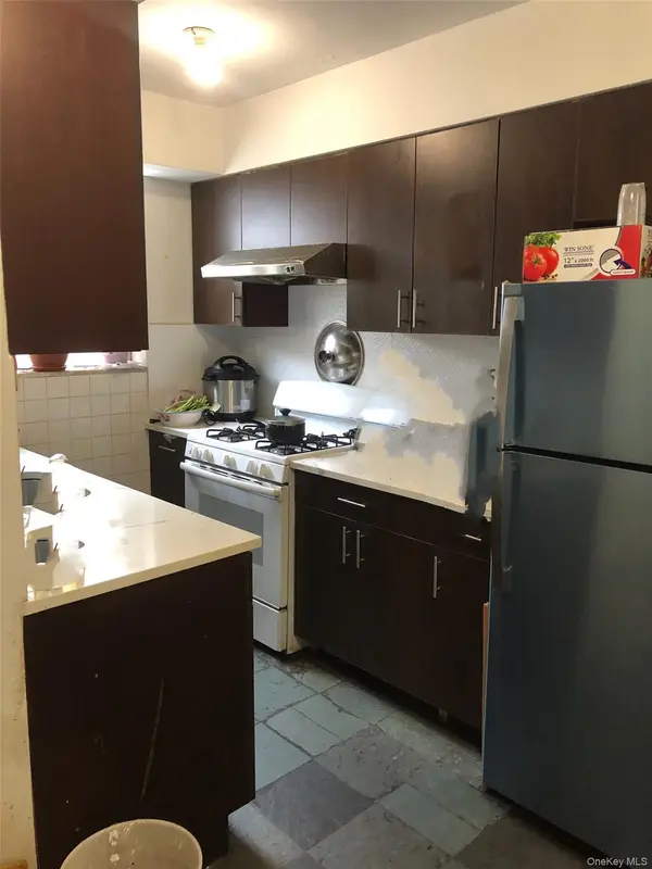 42-19 162nd ST, Flushing, NY 11358