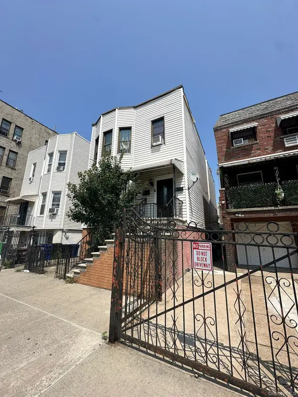 1916 Barnes AVE, Bronx, NY 10462