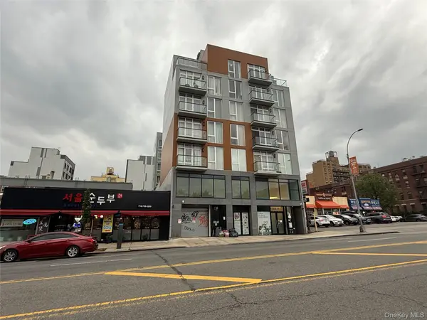 146-17 Northern BLVD #2nd Fl, Flushing, NY 11354