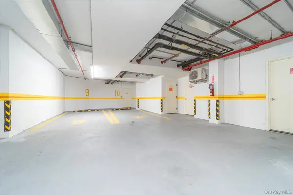 124-28 Queens BLVD #2D, Kew Gardens, NY 11415