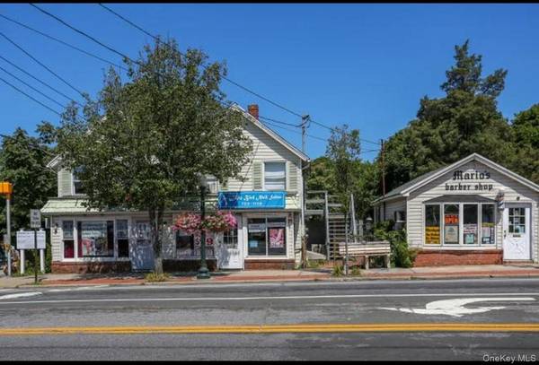 1 E Montauk HWY, Hampton Bays, NY 11946