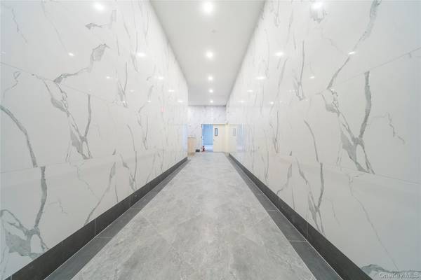 124-28 Queens BLVD #S1, Kew Gardens, NY 11415