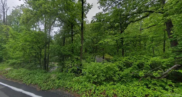 570 Willow Grove RD, Stony Point, NY 10980