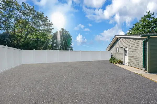 1010 Motor Pkwy, Central Islip, NY 11722
