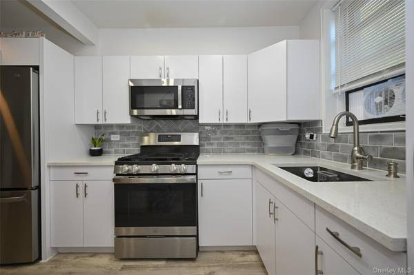108-05 Astoria BLVD #1B, Astoria, NY 11369