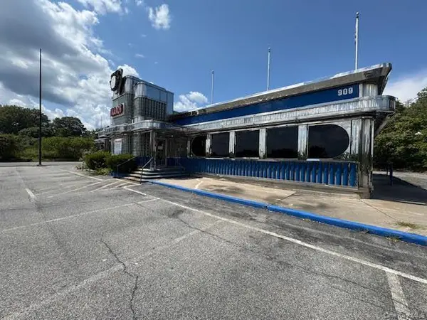 909 Union AVE, New Windsor, NY 12553