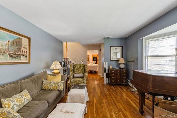 635 Hempstead AVE, West Hempstead, NY 11552