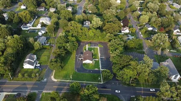230 N Middletown RD, Pearl River, NY 10965