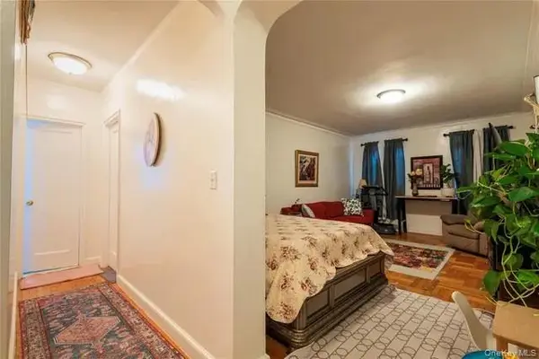 2190 Boston RD #5K, Bronx, NY 10462