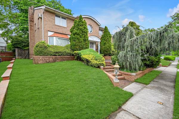 138-45 78th Drive, Kew Garden Hills, NY 11367