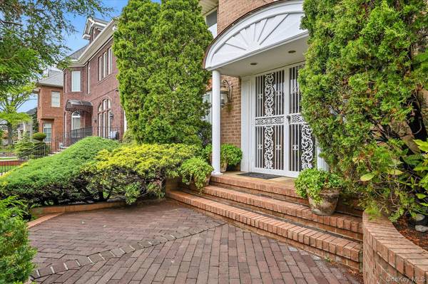 138-45 78th Drive, Kew Garden Hills, NY 11367