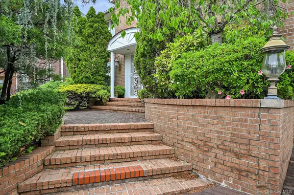 138-45 78th Drive, Kew Garden Hills, NY 11367