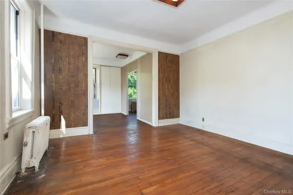 35-46 79 ST #43, Jackson Heights, NY 11372