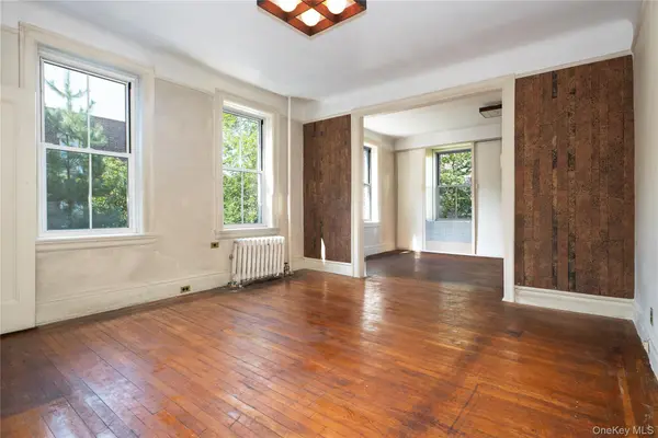 35-46 79 ST #43, Jackson Heights, NY 11372
