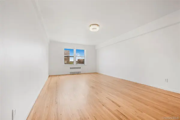 72-10 112 ST #5H, Forest Hills, NY 11375