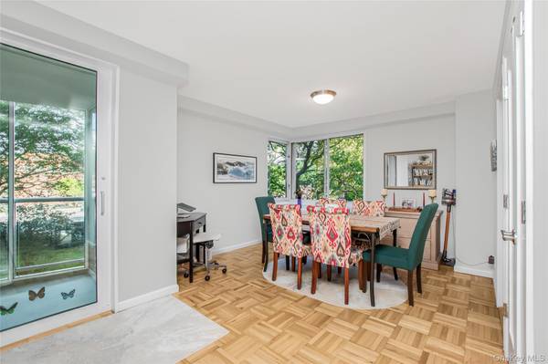 3333 Henry Hudson Pkwy #2R, Bronx, NY 10463