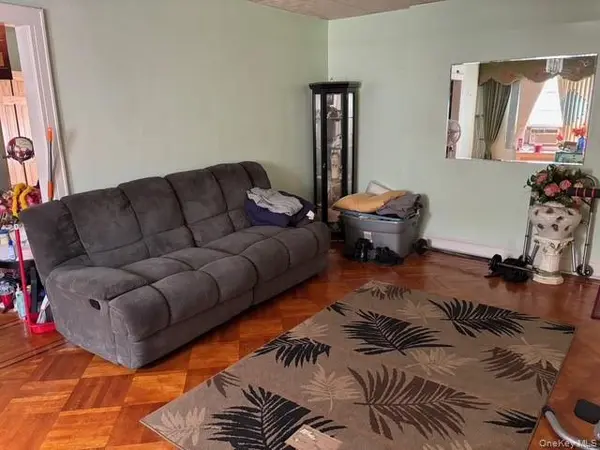 116-18 222nd ST, Cambria Heights, NY 11411