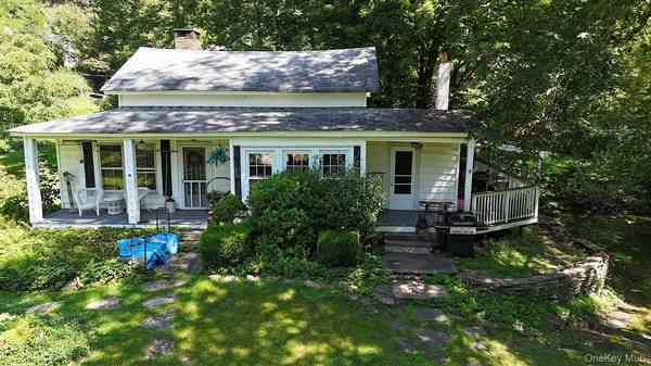 66 Raspberry Park RD, Long Eddy, NY 12760