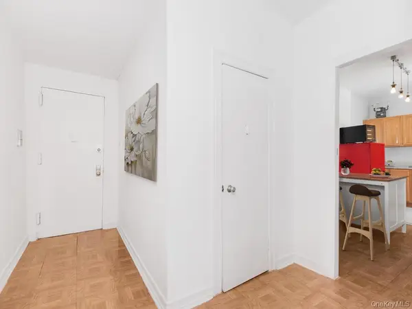 805 E 182nd ST #4E, Bronx, NY 10460
