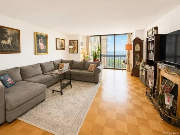 26910 Grand Central Pkwy #17Y, Floral Park, NY 11005