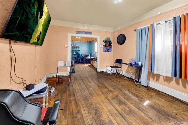 4122 Wickham AVE, Bronx, NY 10466