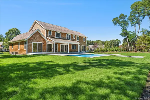 80 Deer RUN, Southold, NY 11971