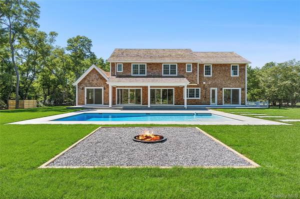 80 Deer RUN, Southold, NY 11971