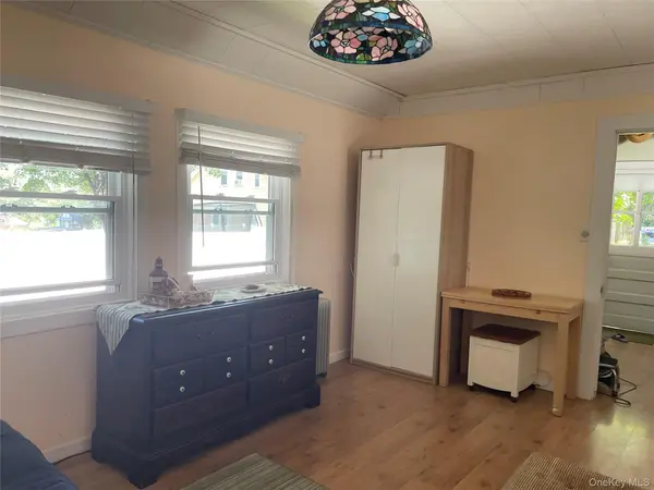 3155 Lexington AVE #14, Mohegan Lake, NY 10567